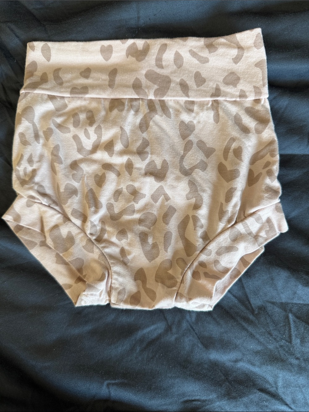 Kyte Bummies- Blush Leopard